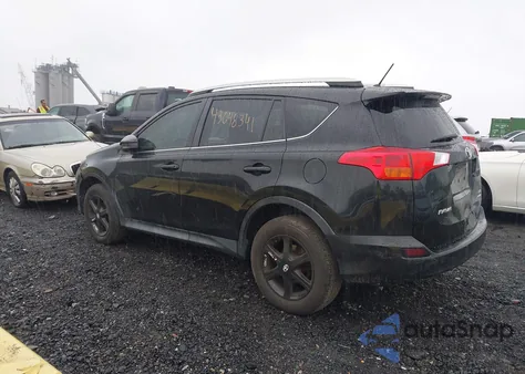 2015 Toyota Rav4 Le z USA, uszkodzony, nr VIN 2T3BFREV4FW337386